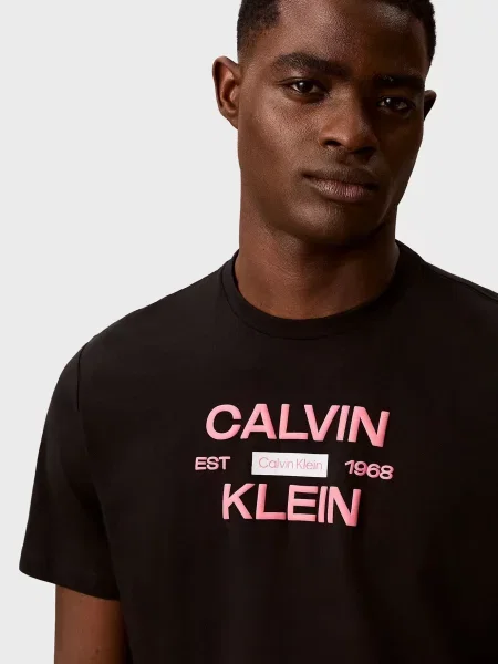 Футболка Calvin Klein Jeans чорна