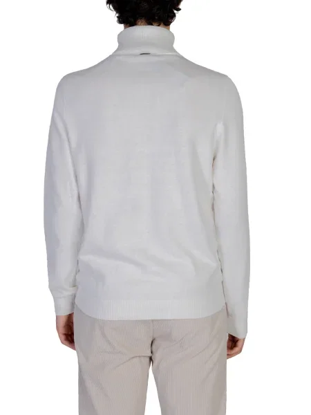 Pulover Antony Morato cu guler înalt alb
