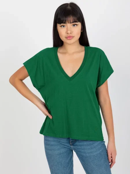 Tricou Fashionhunters de culoare solidă verde