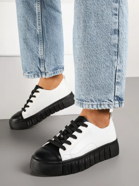 Sneakers Lorori cu negru alb