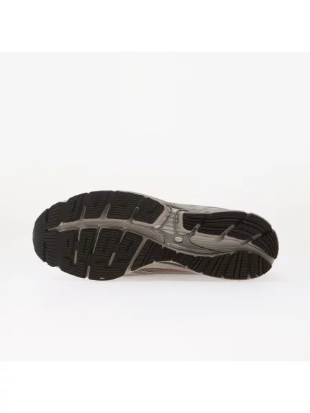Sneakers New Balance Tffle Salt/ Silver Metallic EUR 40