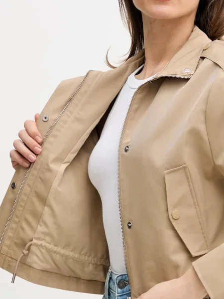 OUI коротка куртка