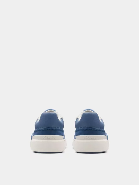 Замшевые кроссовки Clarks белые