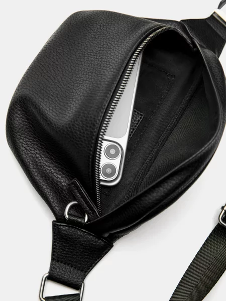 Pull&Bear Ľadvinka čierna