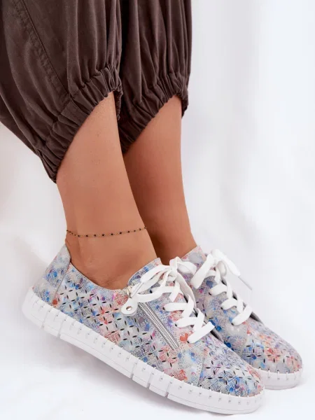 Nizki čevlji Evento iz semiša bela