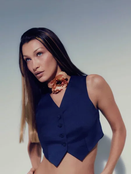 Bella x ABOUT YOU Kostiuminė liemenė Josefina tamsiai mėlyna
