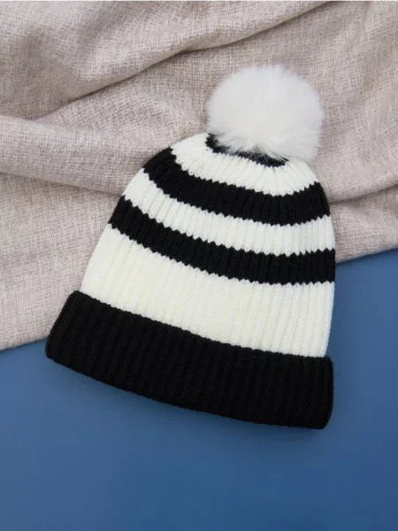 Sinsay Čepice beanie černá
