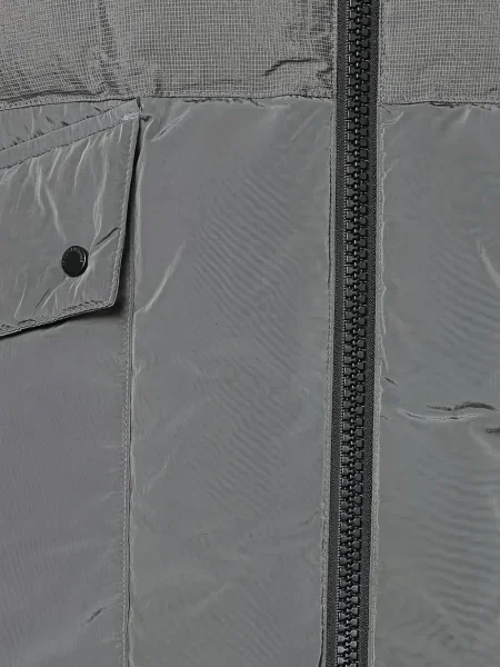 Matlasat geacă cu puf Armani Exchange gri