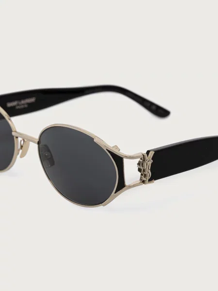 Солнцезащитные очки Saint Laurent