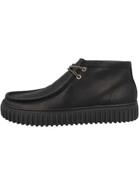 Clarks Šnurovacia obuv Torhill Hi čierna