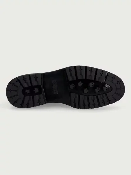 Треккинговые ботинки Guess