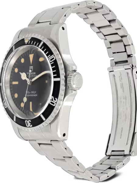 Ceas Tudor negru