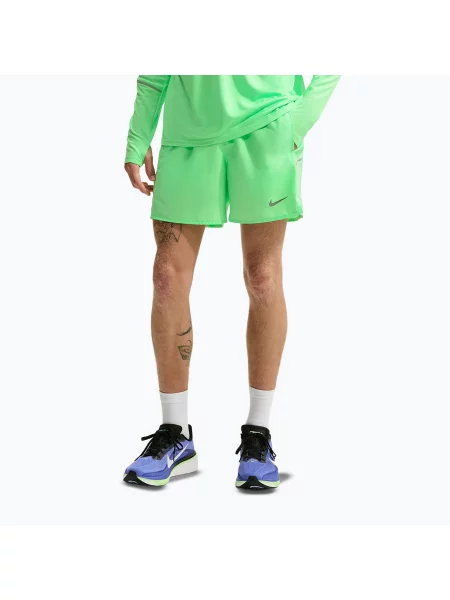 Pantaloni scurți de alergare pentru bărbați Nike Miler illusion green verde