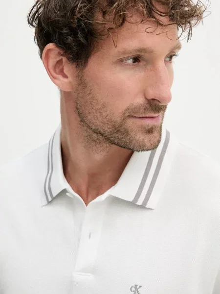 Calvin Klein Jeans polo z nadrukiem biały