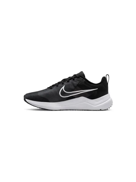 Félcipő Nike fekete