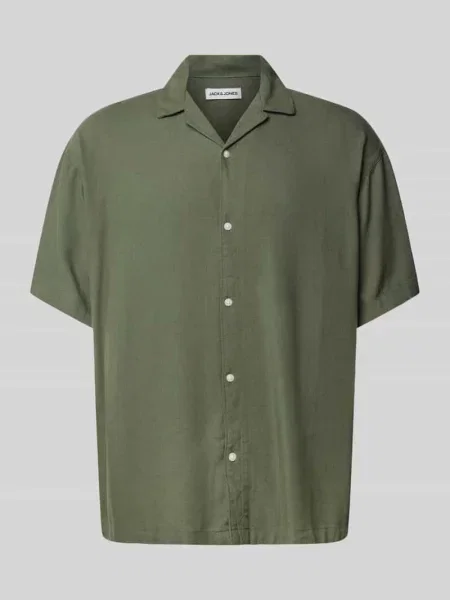 Koszula casualowa o kroju relaxed fit z kołnierzykiem typu resort model ‘WAYNE’ Jack & Jones