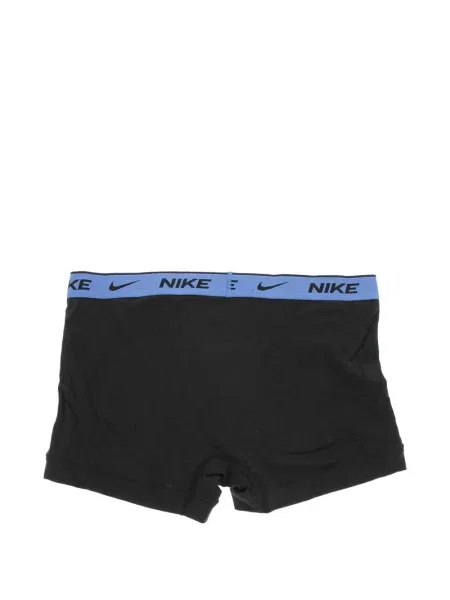 Scurt chiloți Nike cu imagine cu model floral negru