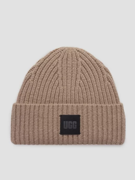 Czapka Ugg ze sznurkiem beżowa