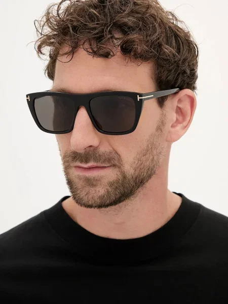 Tom Ford Slnečné okuliare Aslan čierna