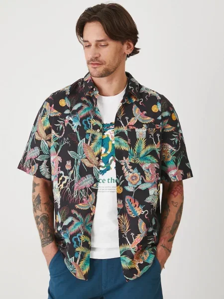 Ленена риза Medicine мъжка със свободна кройка с класическа яка черно