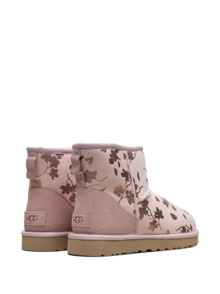 Botine Ugg cu model floral roz