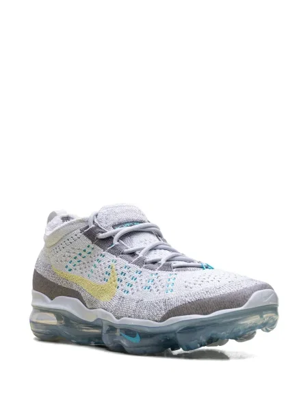 Sneakerși Nike VaporMax cu decolteu rotund roșu