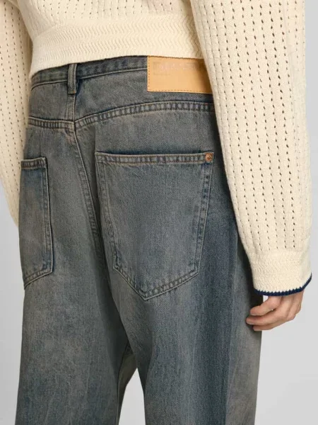 Jeansy o kroju baggy fit z 5 Review