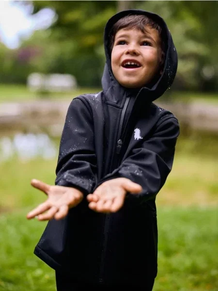 Reserved Wodoodporna kurtka softshell czarny