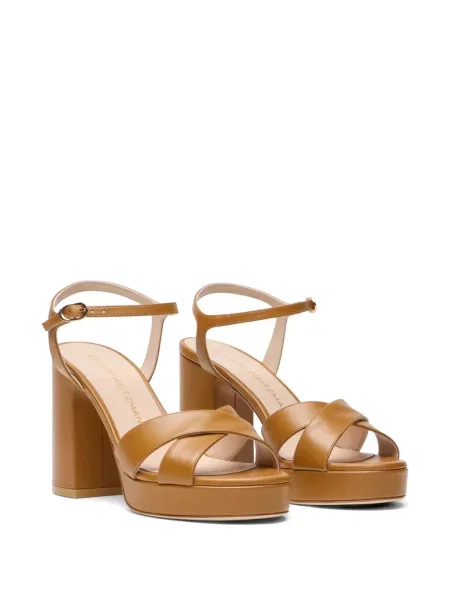 Sandale Stuart Weitzman maro