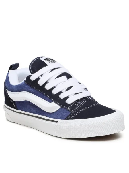 Teniși Vans