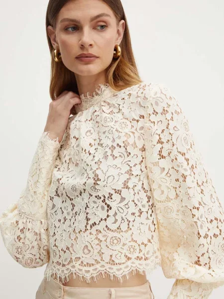 Bluză Bardot din dantelă bej
