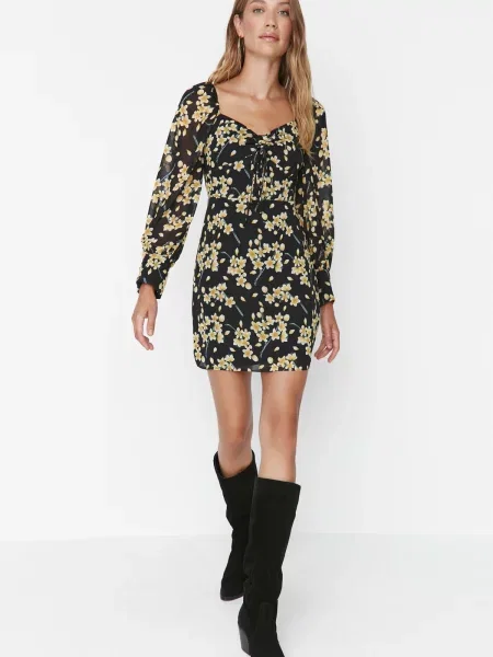 Rochie Trendyol țesută negru