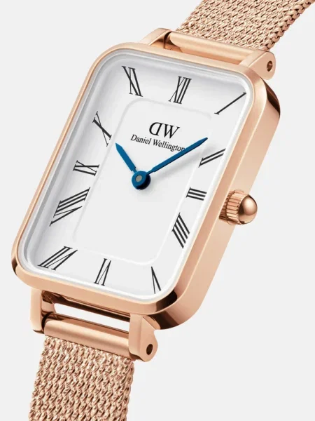 Часовници Daniel Wellington златисто
