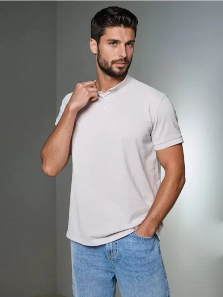 Polotričko Sinsay se stojáčkem šedé