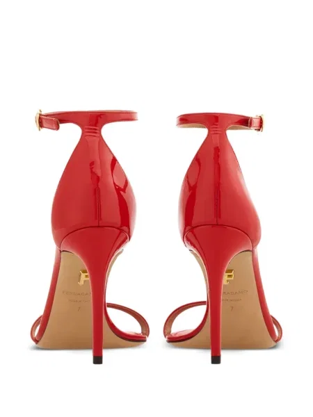Sandale Ferragamo roșu
