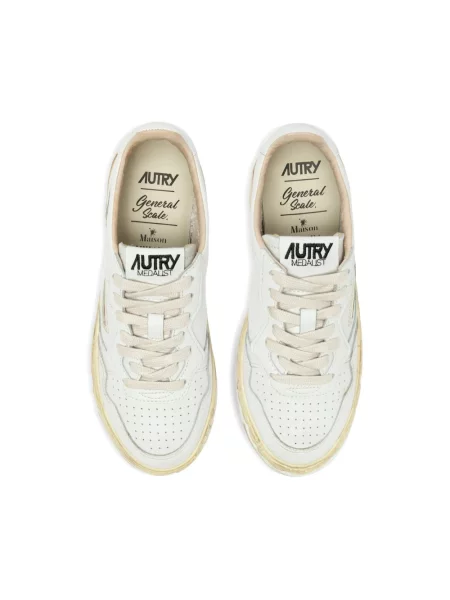 Sneakersy Autry białe