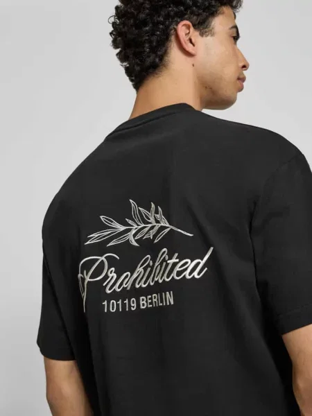 T-shirt z naszywanymi detalami z logo i okrągłym dekoltem Prohibited czarna