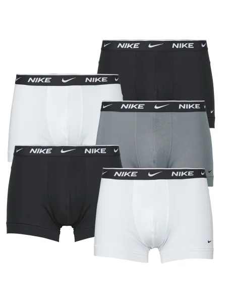 Balenie nohavičiek Nike