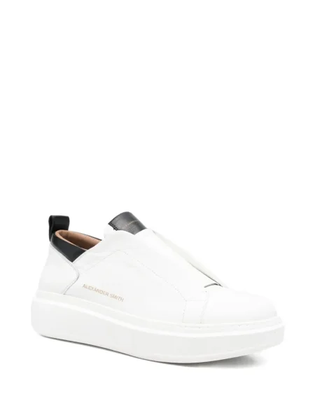 Sneakerși Alexander Smith din piele slip-on alb