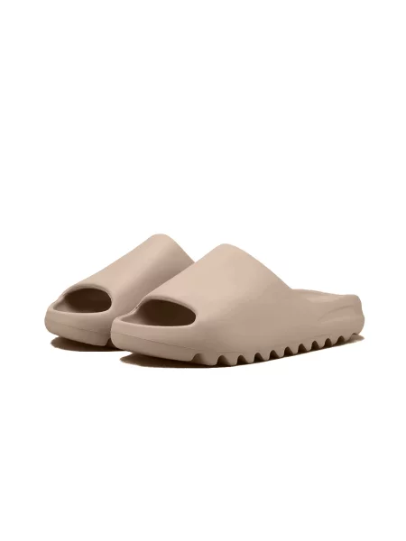 Klapki Yeezy beżowe
