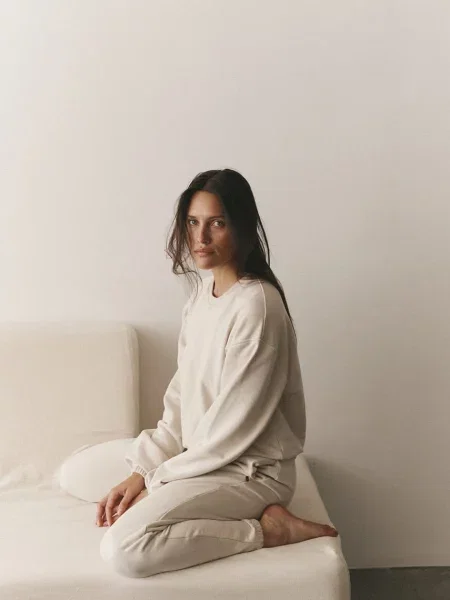 MUUV. bluza SUBTLE COTTON gładka beżowy