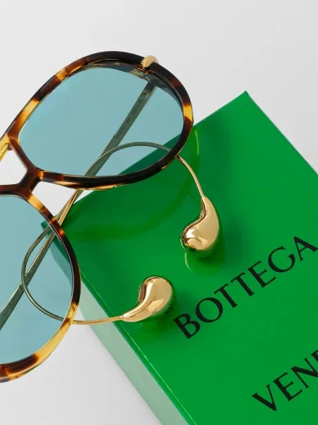 Солнцезащитные очки Bottega Veneta черные