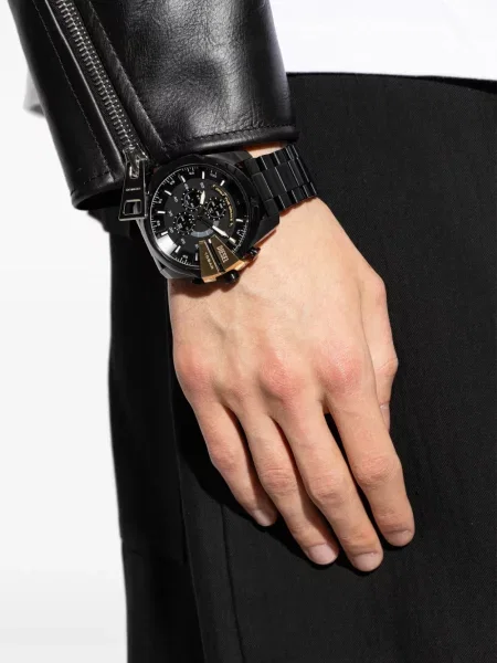 Ceas Diesel negru