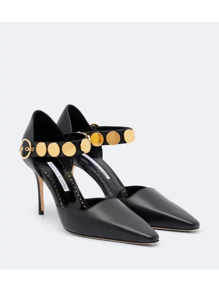 Pantofi cu toc Manolo Blahnik din piele cu tepi negru