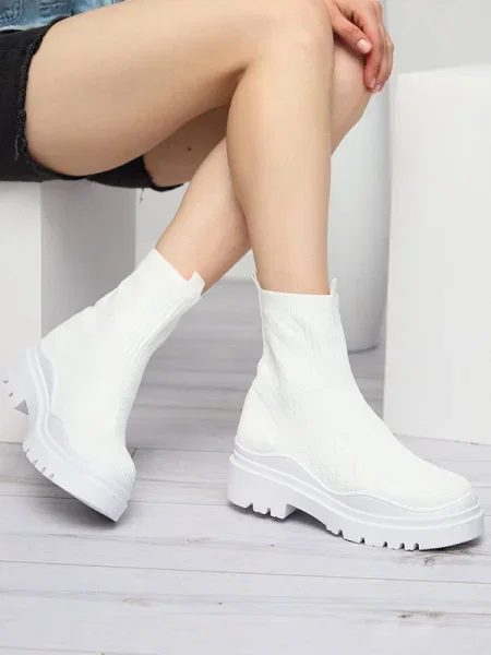 Botine Resti fără toc alb