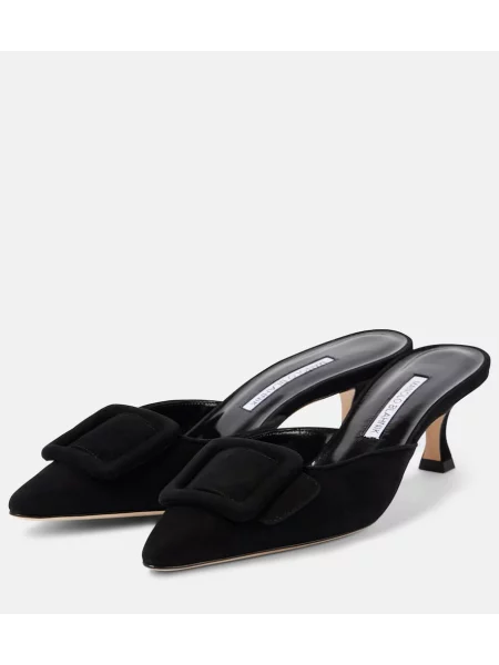 Papuci tip mules Manolo Blahnik din piele de căprioară negru