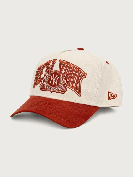 New Era kapa s šiltom WORDMARK SUEDE E-FRAME bež