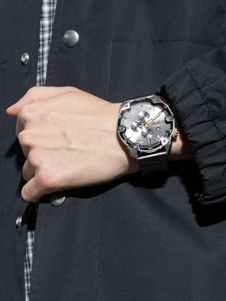 Ceas Diesel gri