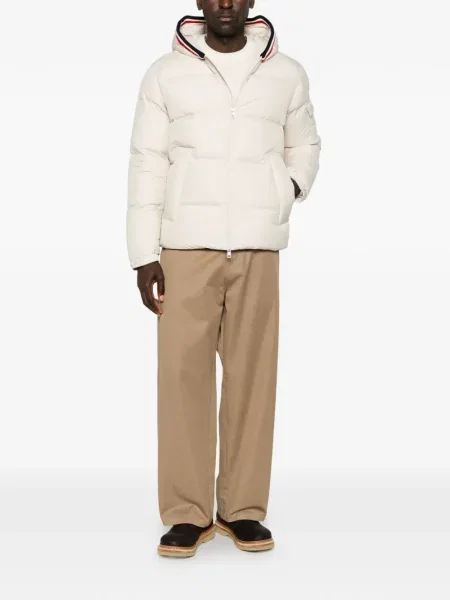 Geacă Moncler cu glugă