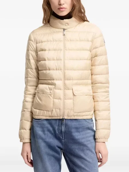 Matlasat geacă cu puf Moncler